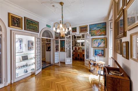 The Boschi Di Stefano House Museum — Google Arts & Culture